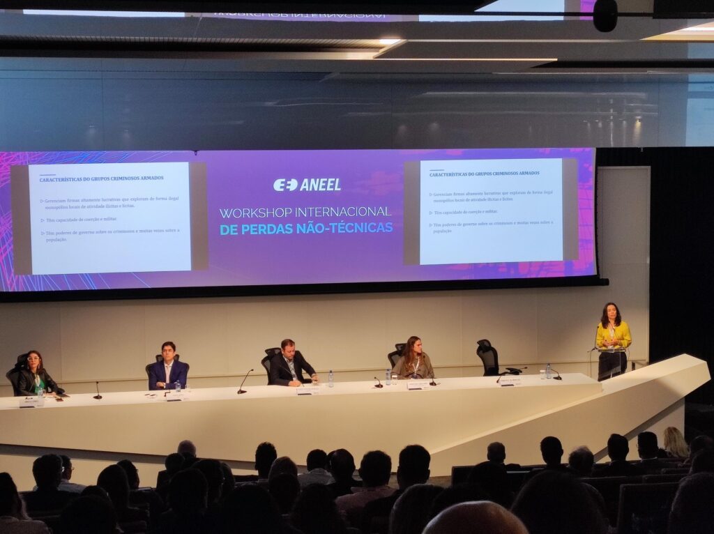 Por Canal Energia: Perdas de distribuidoras transcendem o setor elétrico